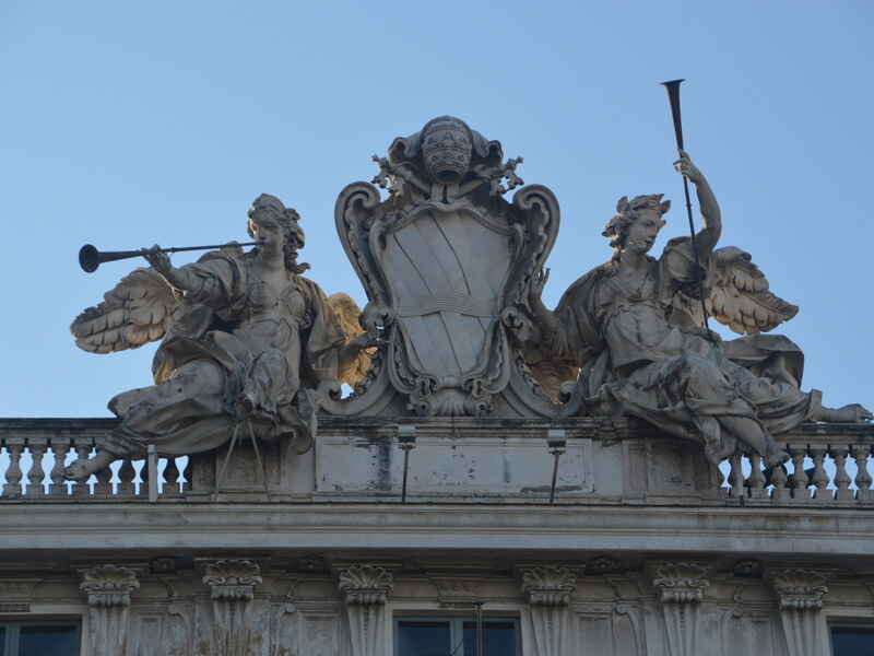 Trevi Fountain’s papal coat of arms