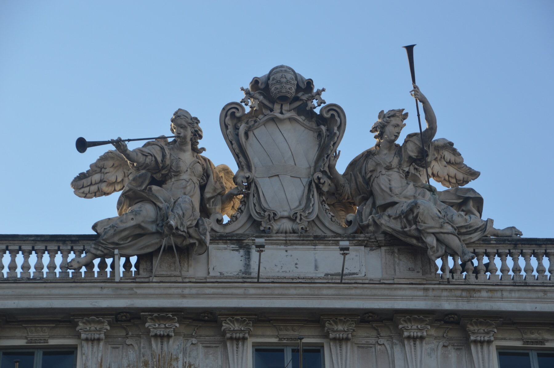 Trevi Fountain’s papal coat of arms